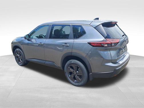 Gun Metallic 2026 Nissan Rogue SV