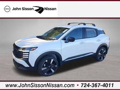 Aspen White Tricoat 2026 Nissan Kicks SR