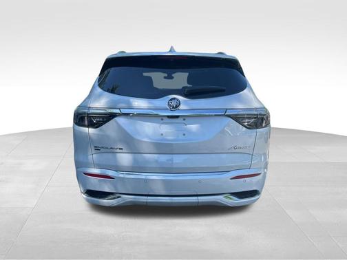 White Frost Tricoat 2023 Buick Enclave Avenir