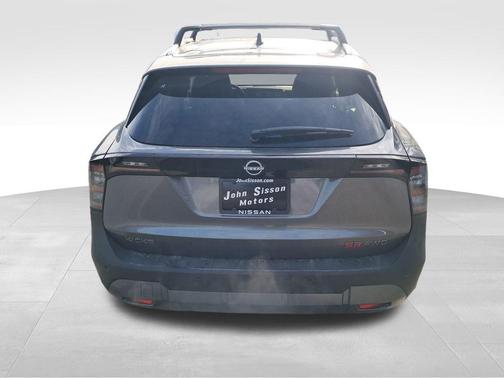Gun Metallic 2026 Nissan Kicks SR