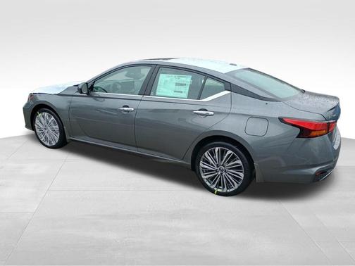 2025 Nissan Altima 2.5 SL