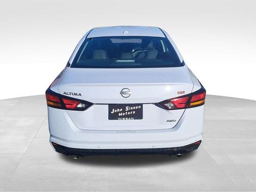 2025 Nissan Altima 2.5 SR