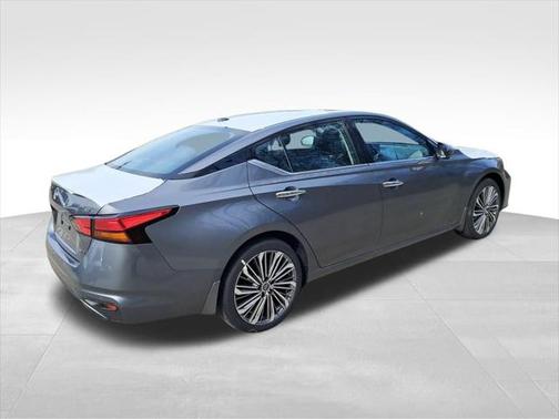 2025 Nissan Altima 2.5 SL