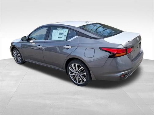 2025 Nissan Altima 2.5 SL