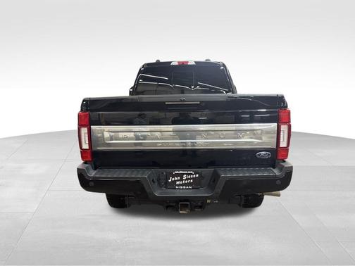 2022 Ford F-350 Platinum