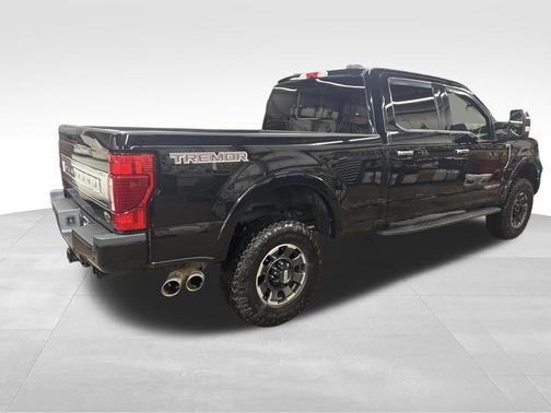 2022 Ford F-350 Platinum