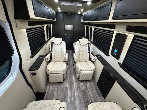 2025 Mercedes-Benz Sprinter 2500 High Roof