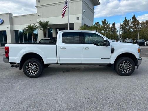 2017 Ford F-250 LARIAT