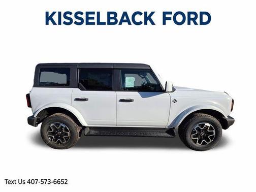Oxford White 2026 Ford Bronco Outer Banks