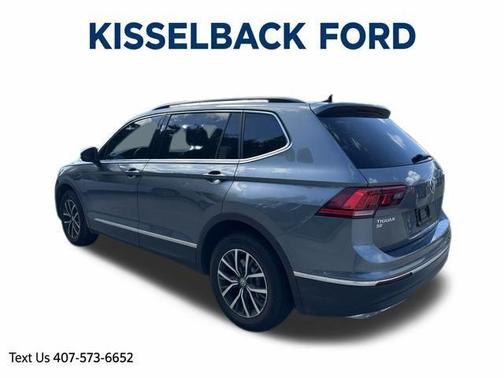 Platinum Gray Metallic 2018 Volkswagen Tiguan 2.0T SE