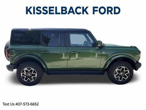 Eruption Green Metallic 2025 Ford Bronco Outer Banks