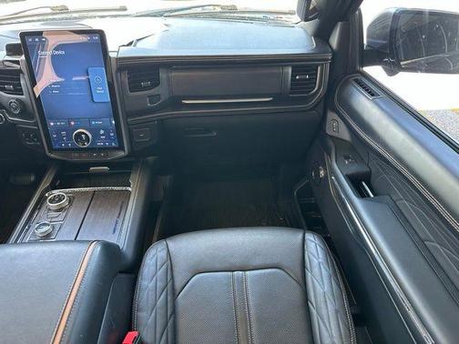 Dark Matter Metallic 2022 Ford Expedition Max Platinum