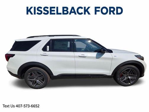 Star White 2026 Ford Explorer ST-Line