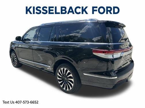Infinite Black Metallic 2024 Lincoln Navigator L Black Label