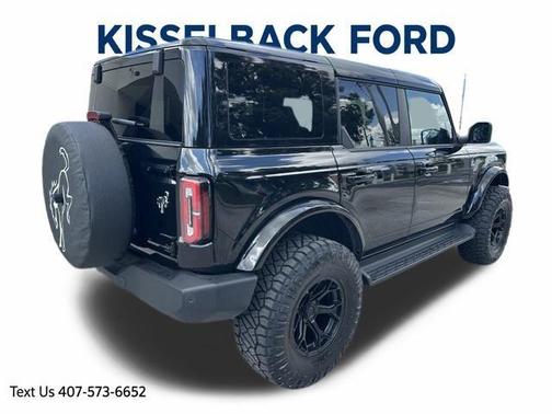 Shadow Black 2025 Ford Bronco Outer Banks