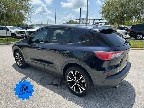 2021 Ford Escape SE