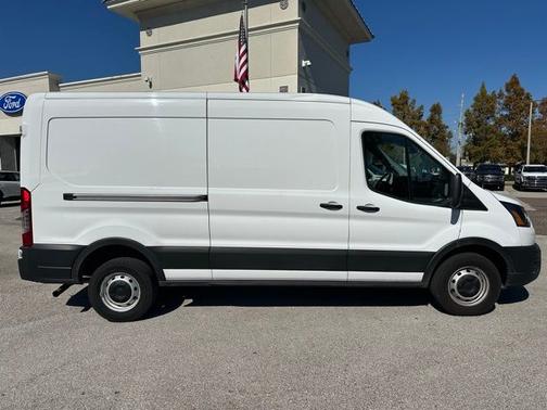 2023 Ford Transit-250 BASE