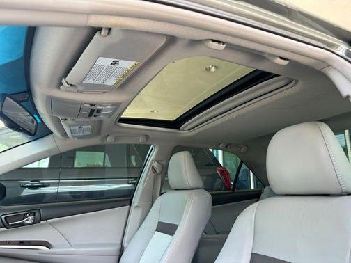 Cypress Pearl 2012 Toyota Camry XLE