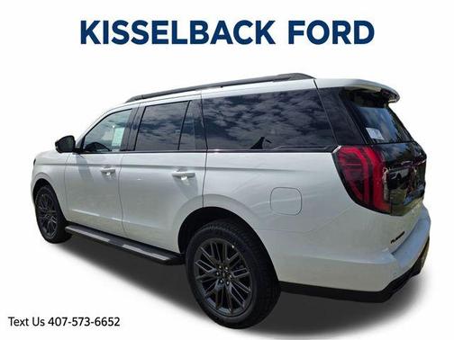 Star White 2026 Ford Expedition Platinum