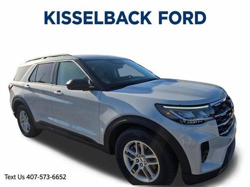 Space White Metallic 2026 Ford Explorer Active