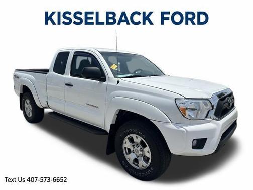 Super White 2013 Toyota Tacoma