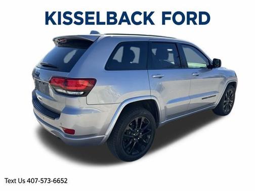 2017 Jeep Grand Cherokee LAREDO