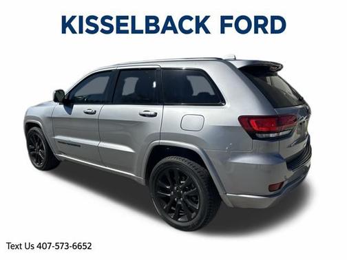 2017 Jeep Grand Cherokee LAREDO