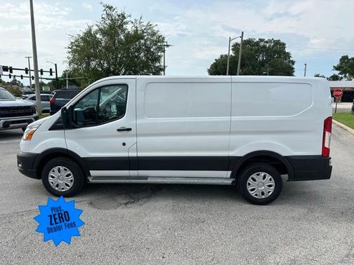 2022 Ford Transit-250 BASE