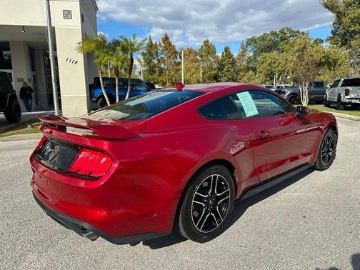 2021 Ford Mustang ECOBOOST