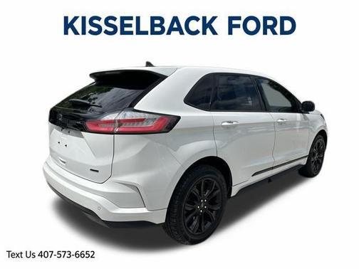 Oxford White 2023 Ford Edge SE
