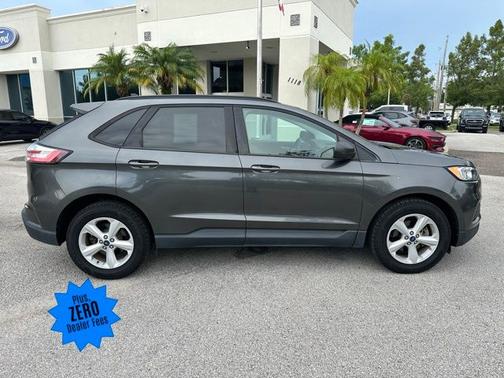 2020 Ford Edge SE