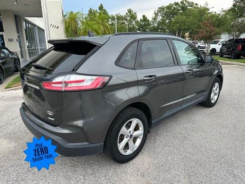 2020 Ford Edge SE