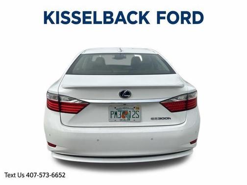 Starfire Pearl 2015 Lexus ES 300h Base