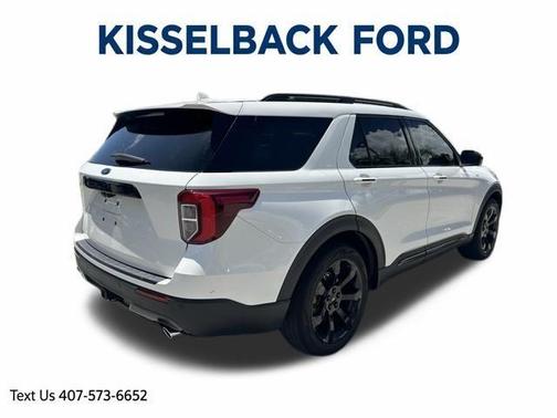 Star White 2022 Ford Explorer ST-Line