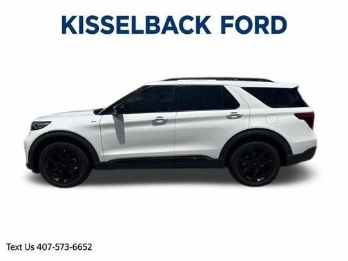 Star White 2022 Ford Explorer ST-Line
