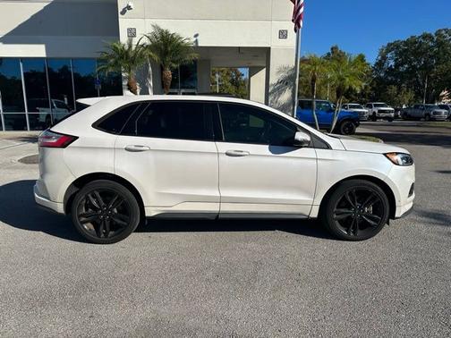 2019 Ford Edge ST