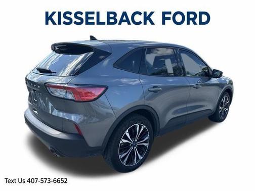 Carbonized Gray Metallic 2022 Ford Escape SE