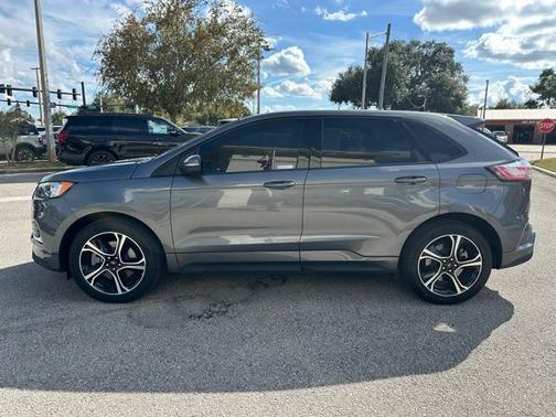2023 Ford Edge ST