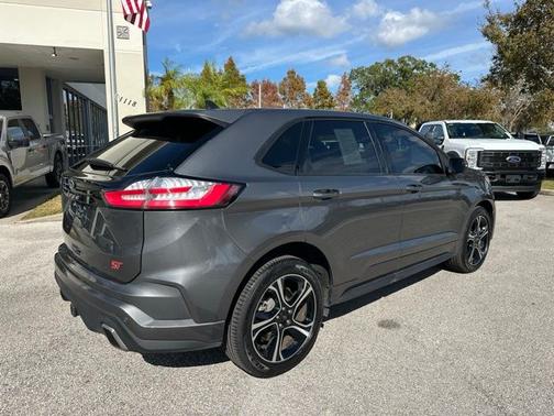 2023 Ford Edge ST