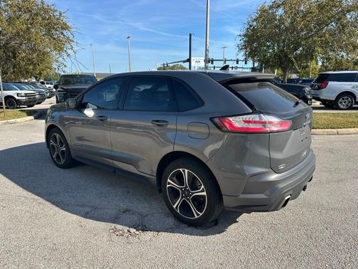 2023 Ford Edge ST