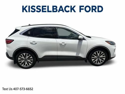 STAR WHITE METALLIC TRI-COA 2020 Ford Escape TITANIUM
