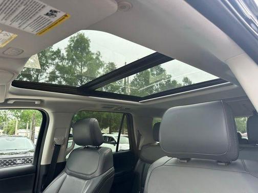 Agate Black Metallic 2025 Ford Expedition Active