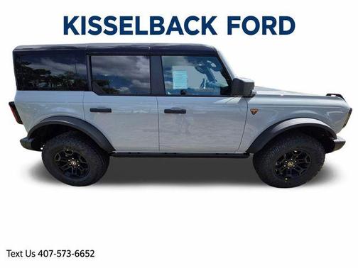 Avalanche Gray 2026 Ford Bronco Badlands