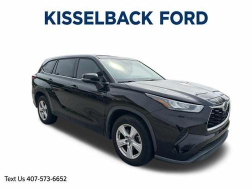 Opulent Amber 2020 Toyota Highlander L