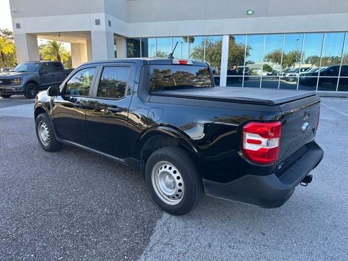 2023 Ford Maverick XL