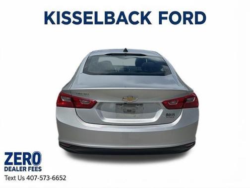 Silver Ice Metallic 2017 Chevrolet Malibu 1LS