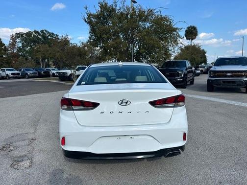 2018 Hyundai SONATA SEL