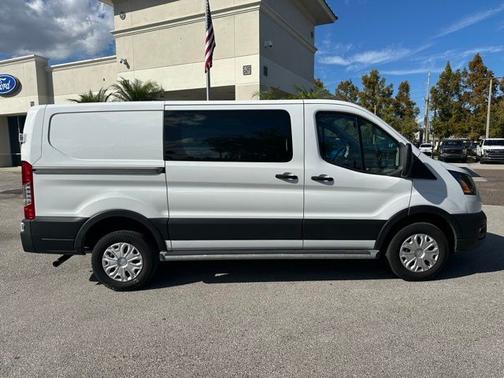 2024 Ford Transit-250 BASE