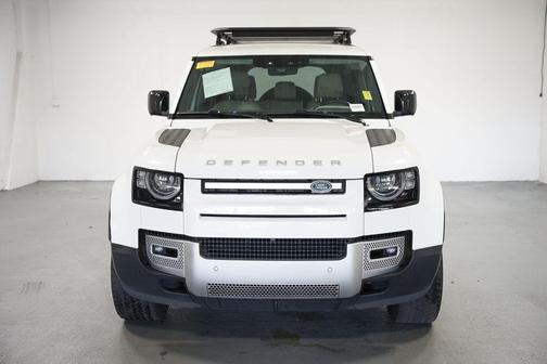2021 Land Rover Defender 110 SE