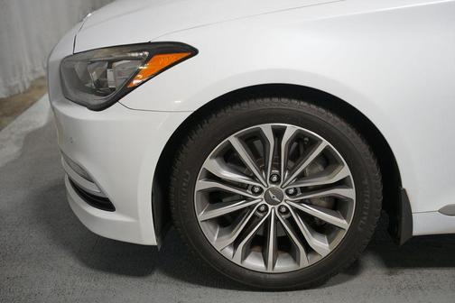 2016 Hyundai Genesis 3.8